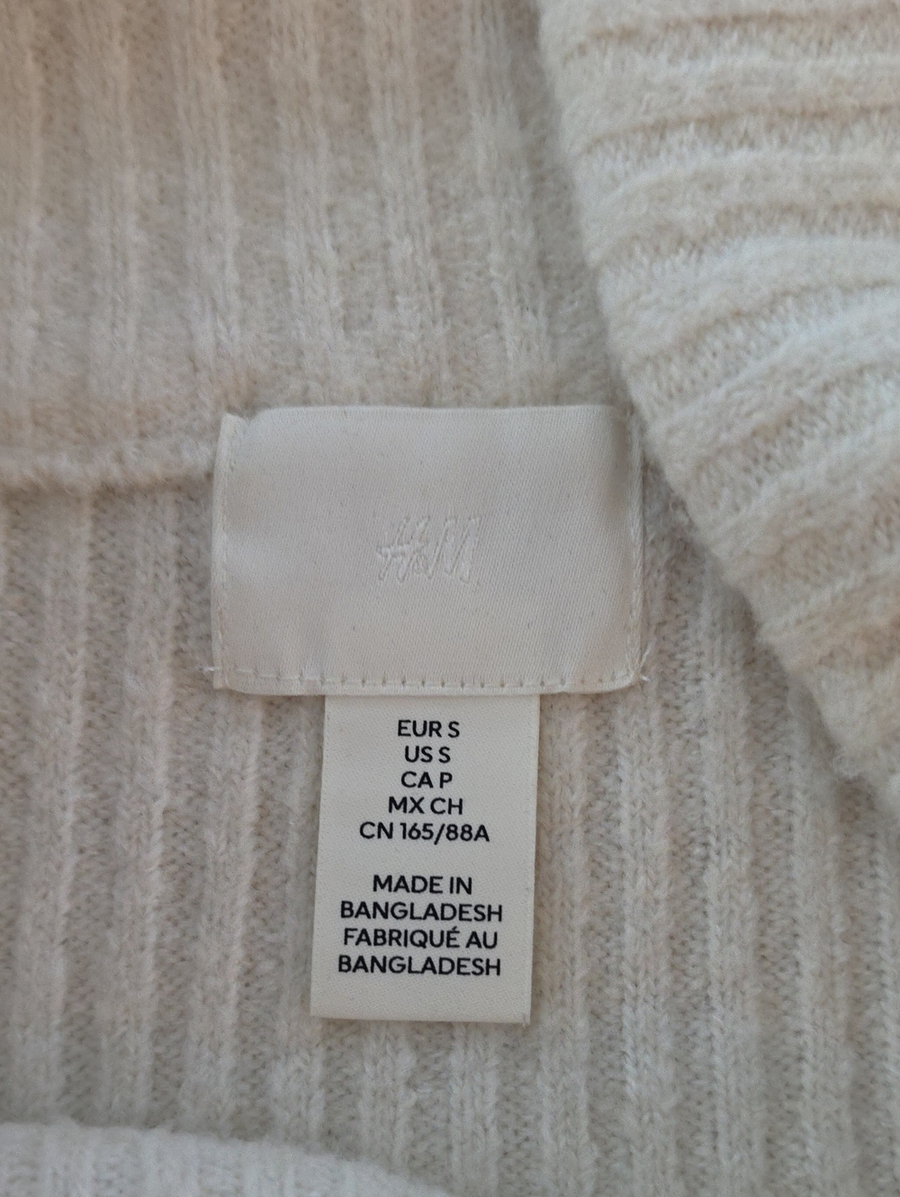 H&M Off-Shoulder Ribbed Cream Sweater - Picture 6 of 7